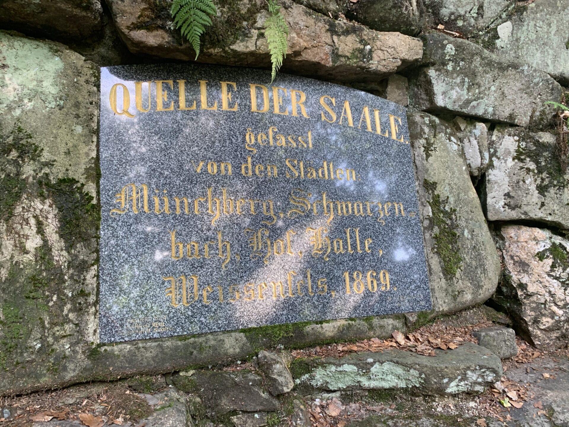 Wandern-Saalequelle-scaled-e1609177088489